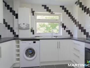 Deal! 2 bedroom apartment for rent in Leahurst Crescent, Harbo.