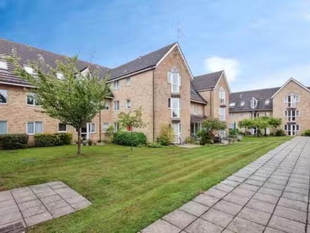 Cozy 2 bedroom apartment for rent in Sunnyhill Court, Parkston.