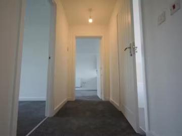 Just in! 2 bedroom flat for rent in Ascot Way, Longbridge, Bir.