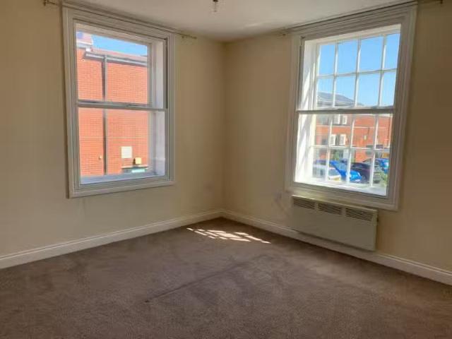 New 2 bedroom flat for rent in Church Street, Tamworth, B79