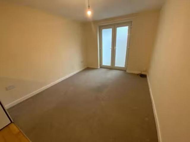 Cheap 2 bedroom flat for rent in Frederick Road, Stechford, B33