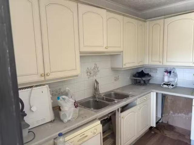 Deal! 2 bedroom flat for rent in Rock Hill, Bromsgrove, B61