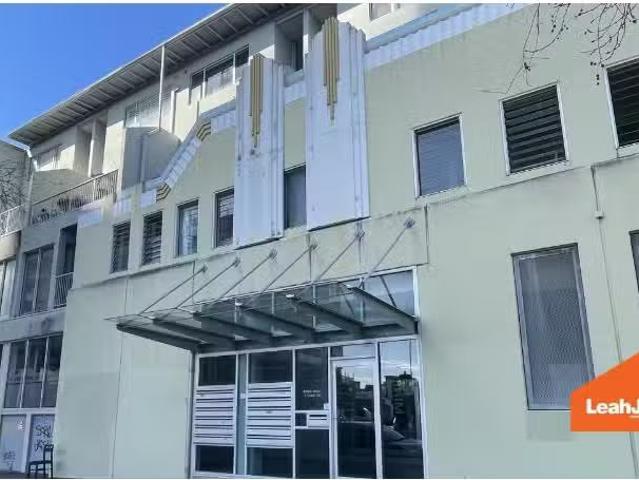 Unique 2 BR 107/5 Tudor Street, Newcastle West Apartment for r.