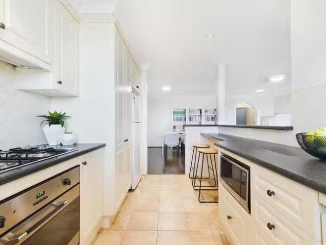 Deal! 2 BR 10/7 Rokeby Road, Abbotsford, NSW 2046