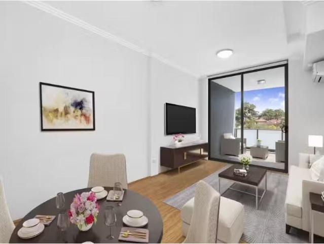 Cozy 2 BR 109/71 Gray Street, KOGARAH Apartment for rent List.