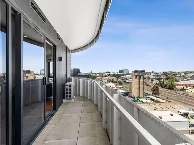 Cheap 2 BR 1002/18 Malone Street, Geelong, VIC 3220