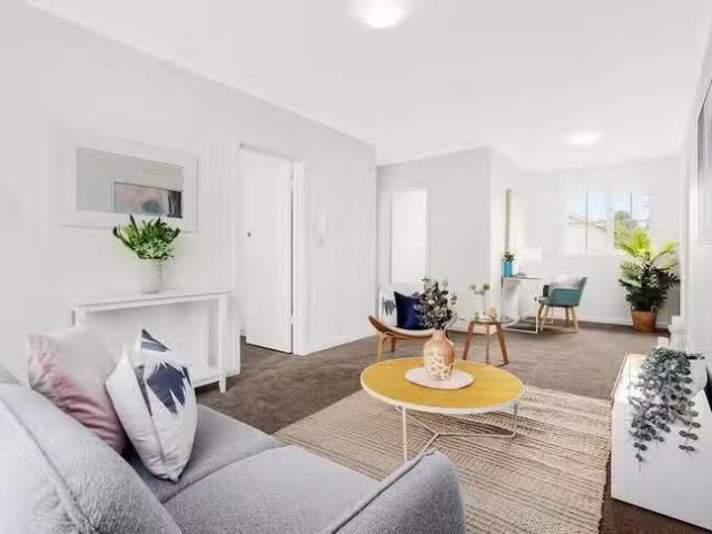 Unique 2 BR 10/27 Beena Avenue, Carnegie, VIC 3163