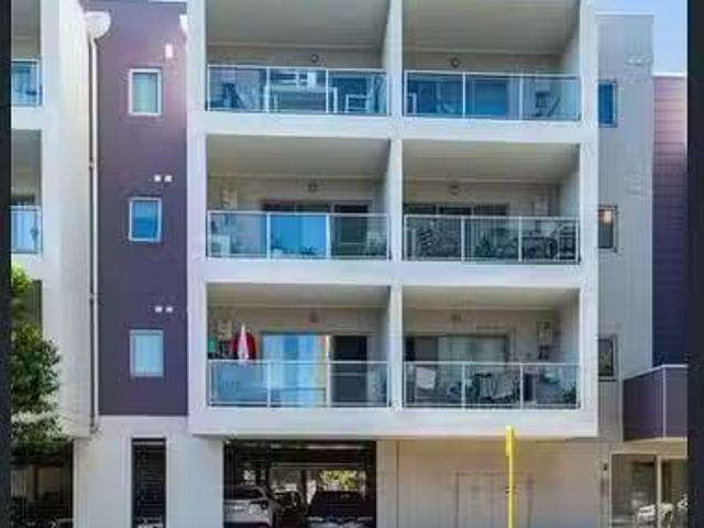 Just in! 2 BR 114/2 Augustine Street, Mawson Lakes, SA 5095