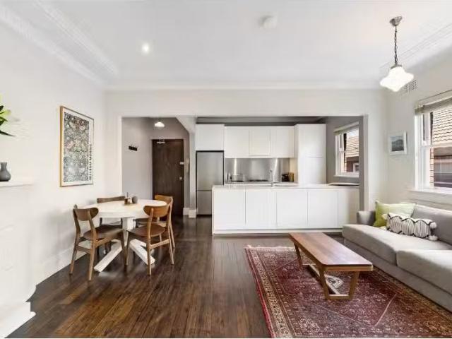Charming 2 BR 11/46 Birriga Road, Bellevue Hill Apartment for.