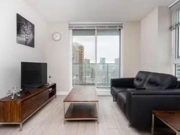 Edmonton, Alberta - Balcony, Equipped kitchen