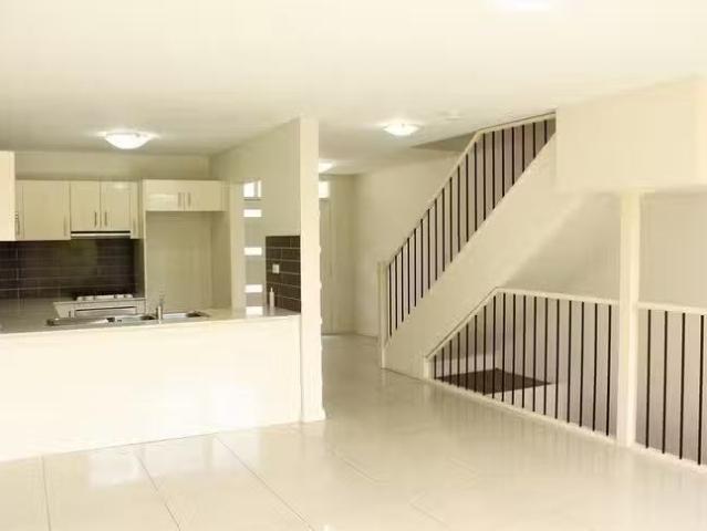 Deal! 2 BR 12/27 31 Cleone Street, Guildford, NSW 2161