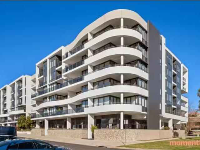 Nice 2 BR 13/26 Antill Street, partson Apartment for rent Lis.