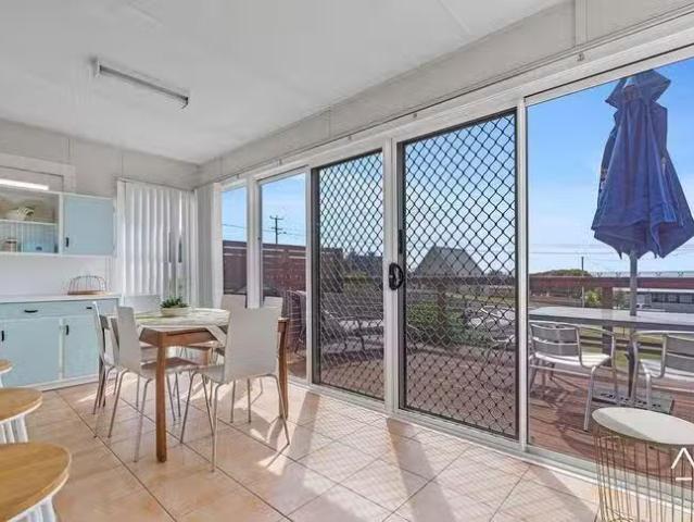 Cheap 2 BR 13 Westwood Street, Bridport, TAS 7262