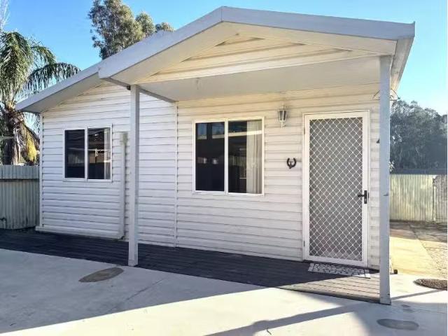 Cozy 2 BR 13B King Street, DARLINGTON POINT House for rent Li.