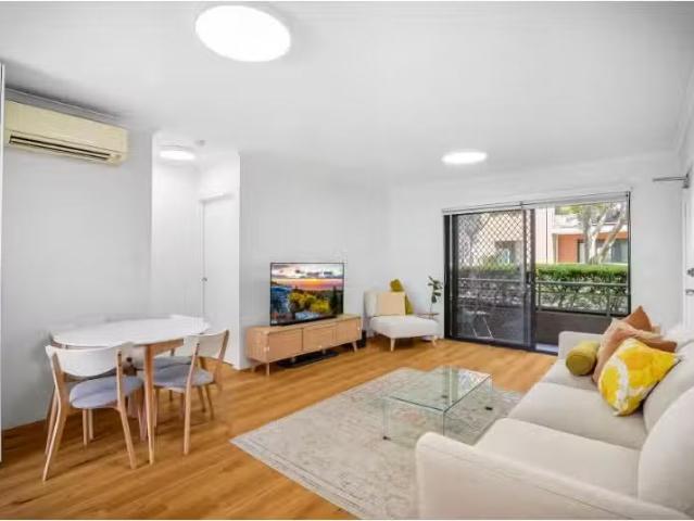 Deal! 2 BR 1/506 514 Botany Road, Beaconsfield Apartment for r.
