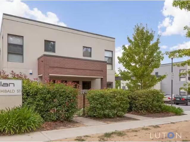 Charming 2 BR 16/2 Archibald Street, Lyneham Apartment for ren.