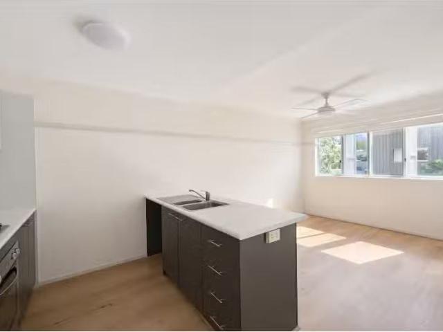 Rental! 2 BR 206/19 Masters Street, NEWSTEAD Apartment for ren.