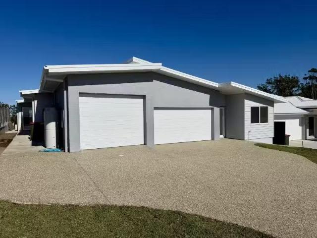 Deal! 2 BR 20A Song Trail, Coffs Harbour Apartment for rent L.