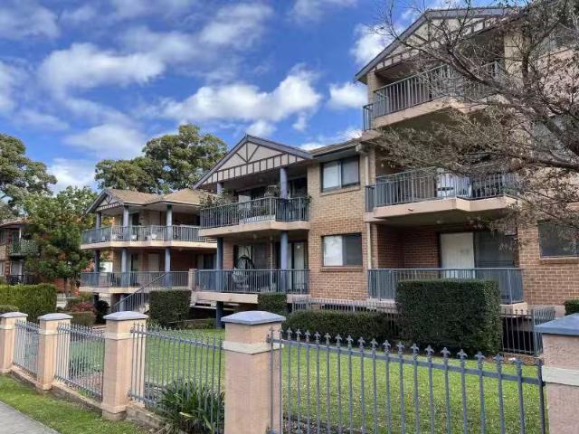 For Rent! 2 BR 22/42 46 Treves Street, Merrylands Apartment fo.