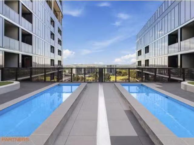 Just in! 2 BR 2205/15 Bowes Street, Phillip Apartment for rent.