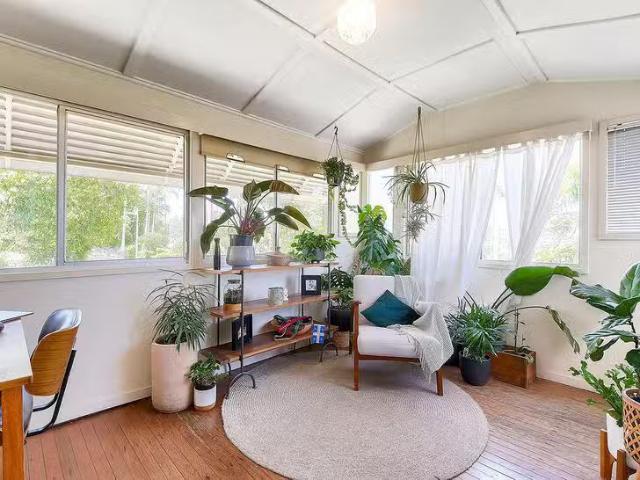 For Rent! 2 BR 22 Crowther Street, West End, QLD 4101