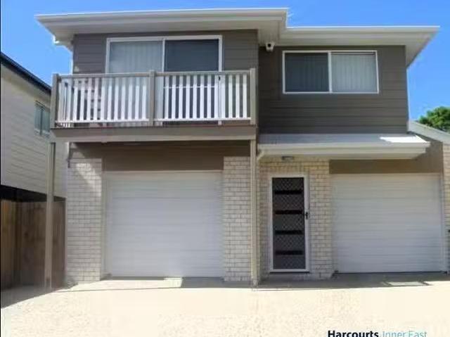 Just in! 2 BR 2/5 Andrew Street, Lota, QLD 4179