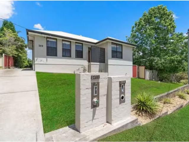 Deal! 2 BR 269 Newcastle Road, LAMBTON House for rent Listed.