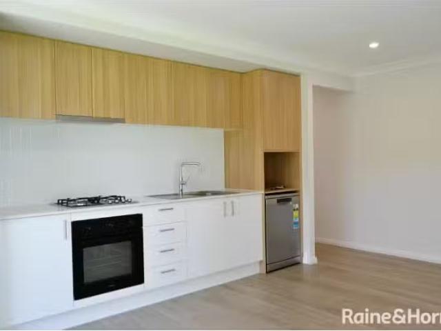 Just in! 2 BR 2/78 O'Shea Circuit, CESSNOCK Apartment for rent.