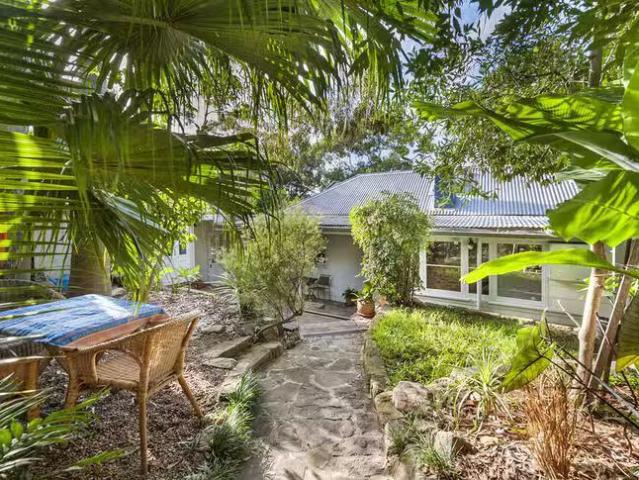 Unique 2 BR 28 Bradford Street, Balmain, NSW 2041