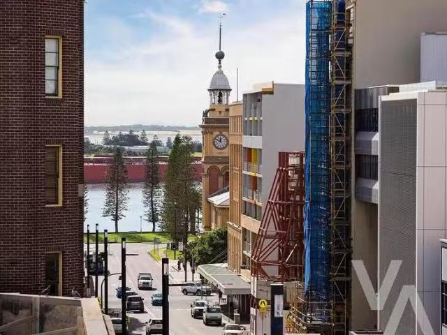 Just in! 2 BR 301/44 Watt Street, Newcastle, NSW 2300