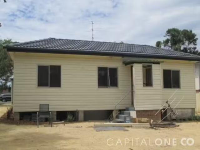 Charming 2 BR 3/10 Main Road, Toukley Apartment for rent List.