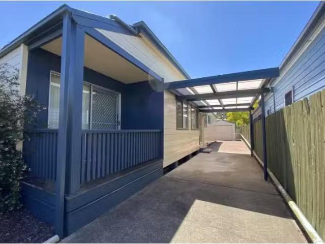 For Rent! 2 BR 3/41 Belmore Street, Adamstown Apartment for re.