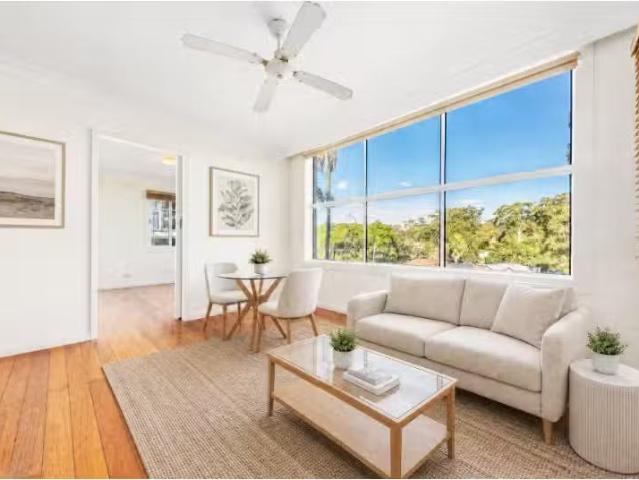 Deal! 2 BR 3/42 Landers Road, Lane Cove Apartment for rent Li.
