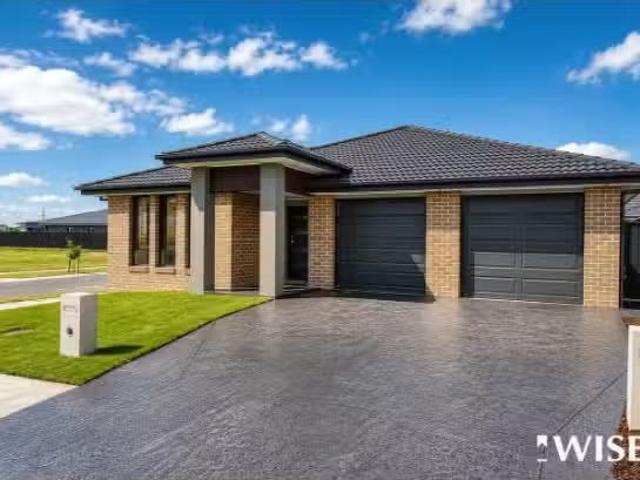 Unique 2 BR 35B Sava Street, Spring Farm House for rent Liste.