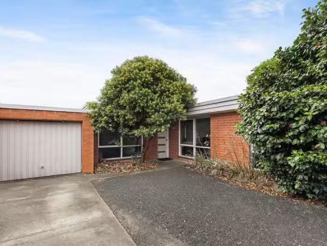 Nice 2 BR 3/7 Gold Court, HASTINGS, VIC 3915 Unit for Rent