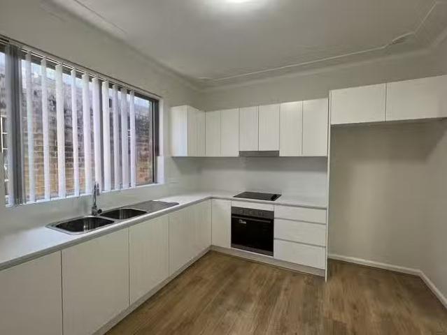 Deal! 2 BR 7A Hartill Law Avenue, Bardwell Park, NSW 2207