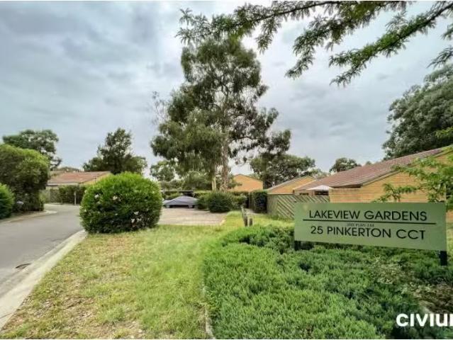 Just in! 2 BR 44/25 Pinkerton Circuit, KAMBAH Townhouse for re.