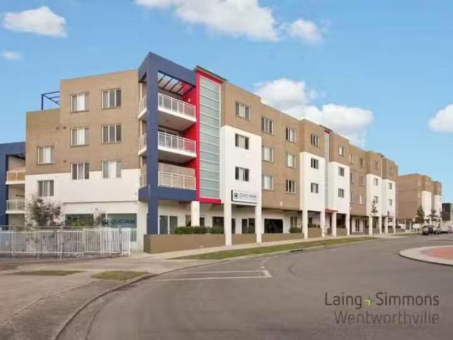 Nice 2 BR 44/2 12 Civic Avenue, Pendle Hill, NSW 2145