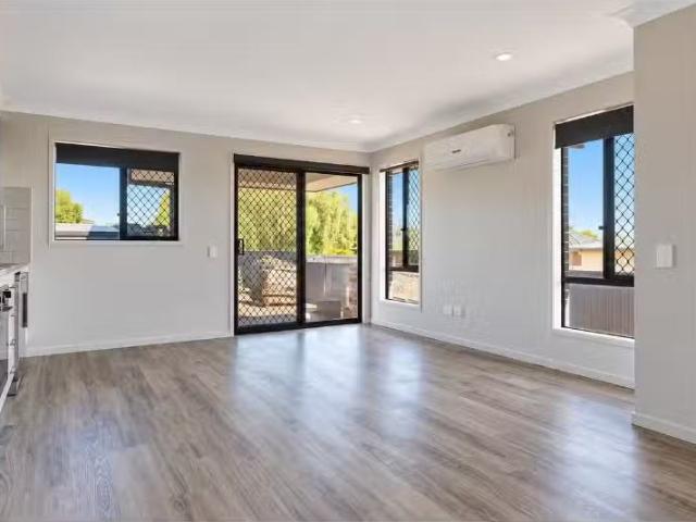 Charming 2 BR 4A Forrest Way, Gunnedah Apartment for rent Lis.