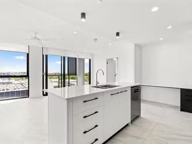 New 2 BR 5094/81 Kittyhawk Drive, Chermside, QLD 4032