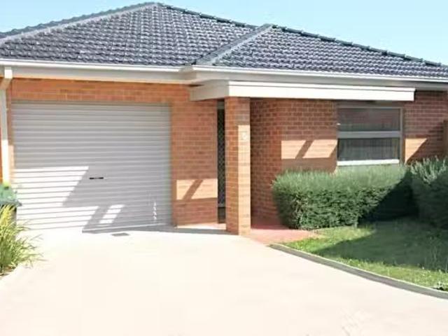 Unique 2 BR 5/16 Locher Avenue, Reservoir VIC 3073 Unit For.