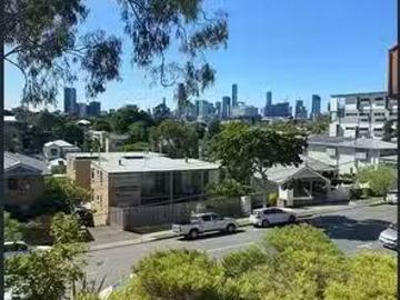 Just in! 2 BR 5/22 Ridley Street, Auchenflower, QLD 4066