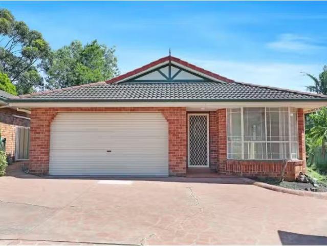 For Rent! 2 BR 5/2a Jobsons Avenue, Mount Ousley Apartment for.