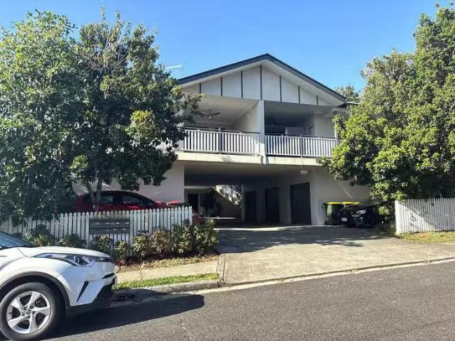 Cozy 2 BR 5/36 Hansen Street, Moorooka, QLD 4105