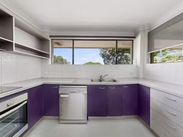 Deal! 2 BR 5/48 Elizabeth Street, TOOWONG, QLD 4066 Unit for.