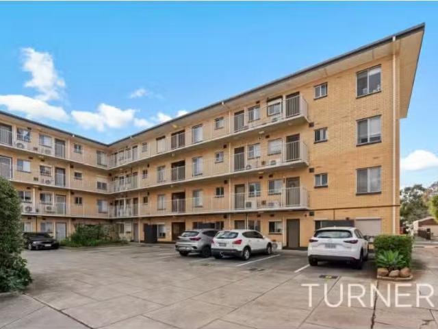 Unique 2 BR 5/49 Leader Street, Goodwood Apartment for rent L.