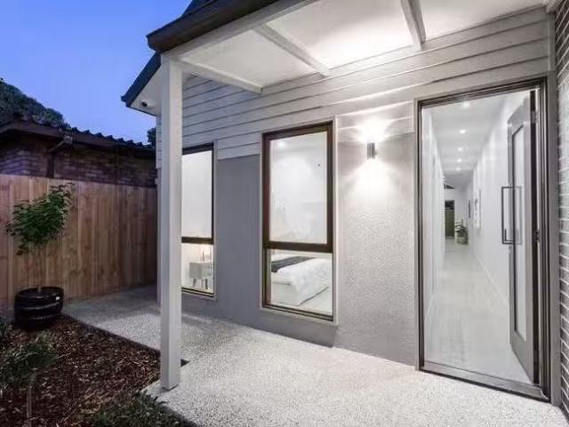 Unique 2 BR 54 Buckingham Street, Footscray, VIC 3011