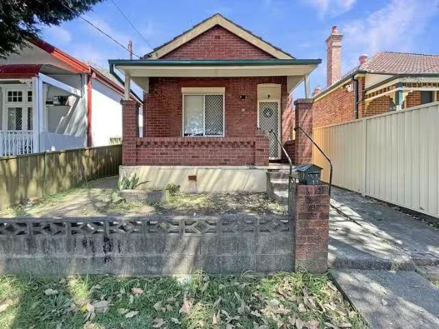 Cozy 2 BR 56 Duke Street, Campsie, NSW 2194