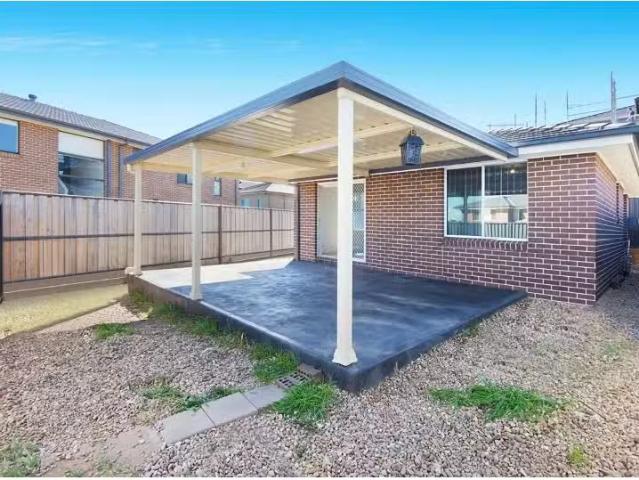 Unique 2 BR 56A Arnold Avenue, Kellyville House for rent List.