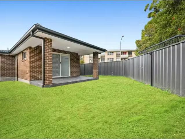 Just in! 2 BR 5a Pilbarra Place, Cartwright Apartment for rent.